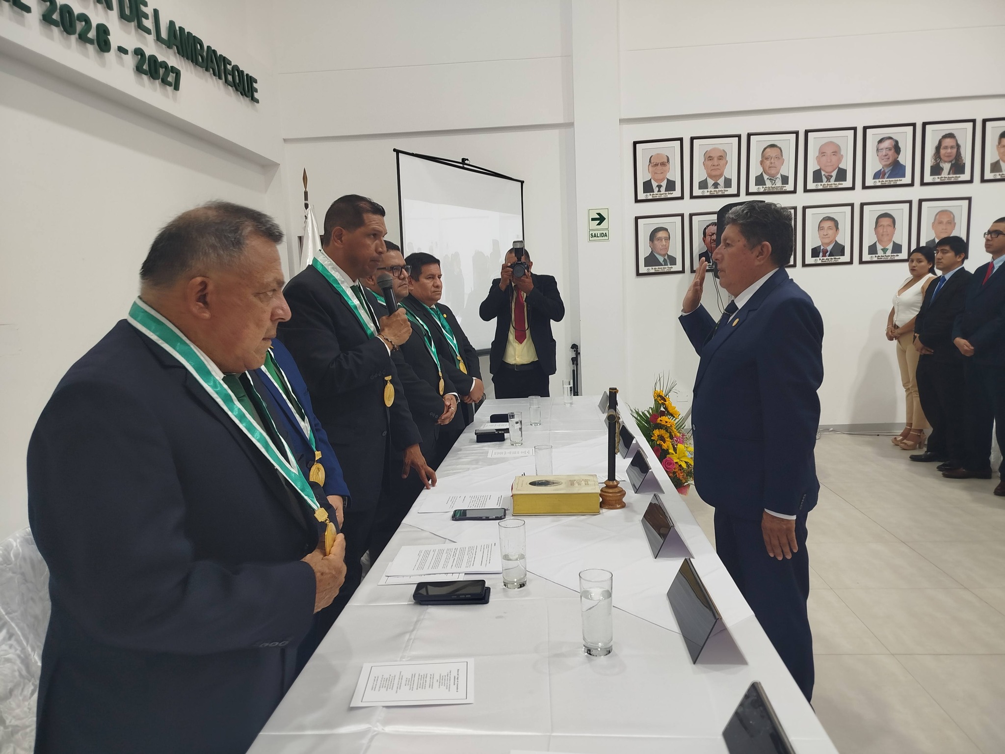 Formación, vocación y compromiso al servicio del país