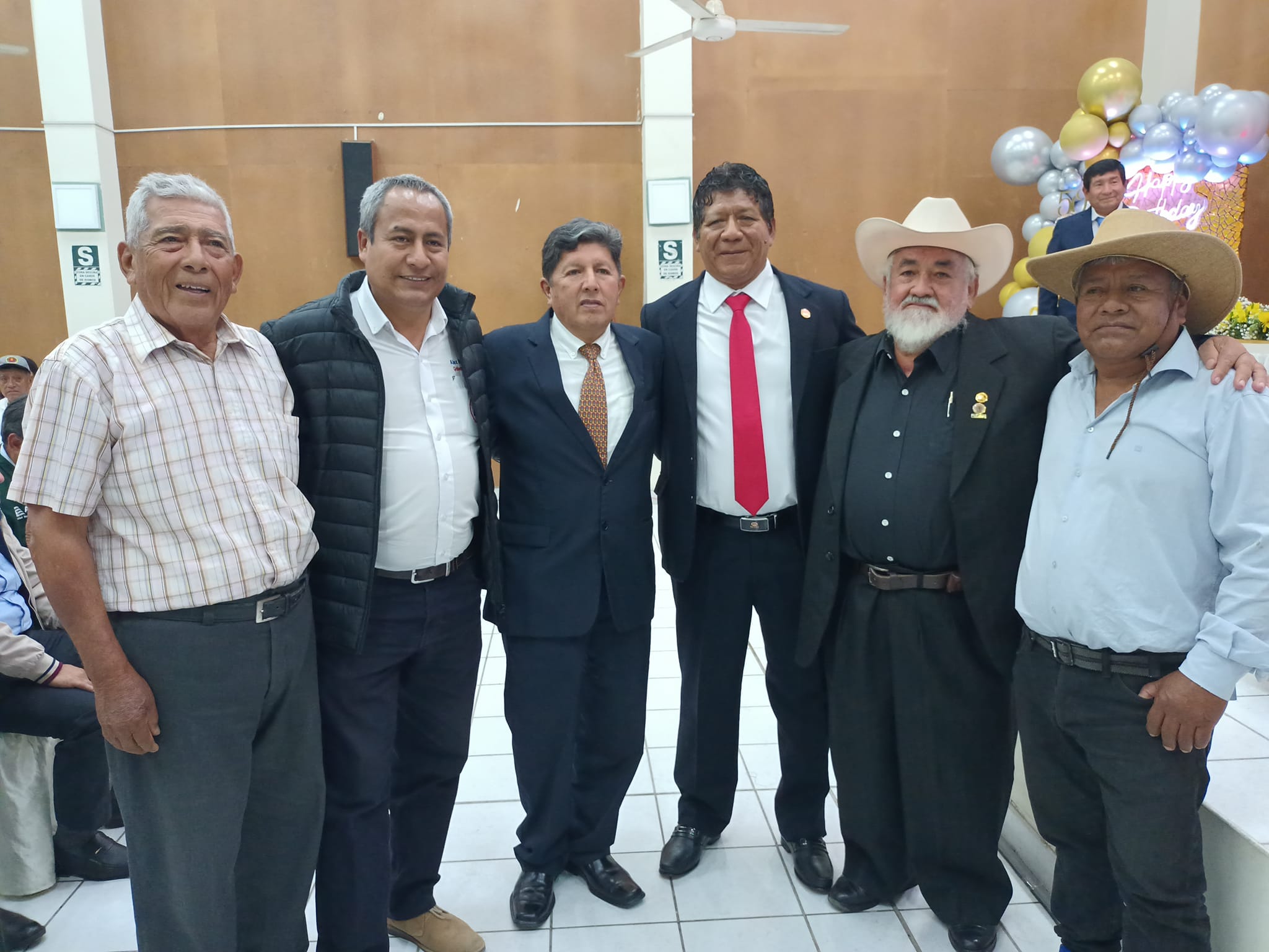 Olivio Huancaruna reafirma su respaldo a los agricultores lambayecanos (2022)